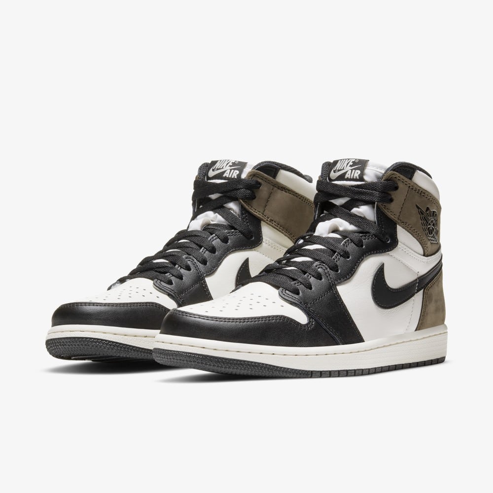 Away Taxi en images | Air Jordan 1 La Air Jordan 1 Mid Wear | 105